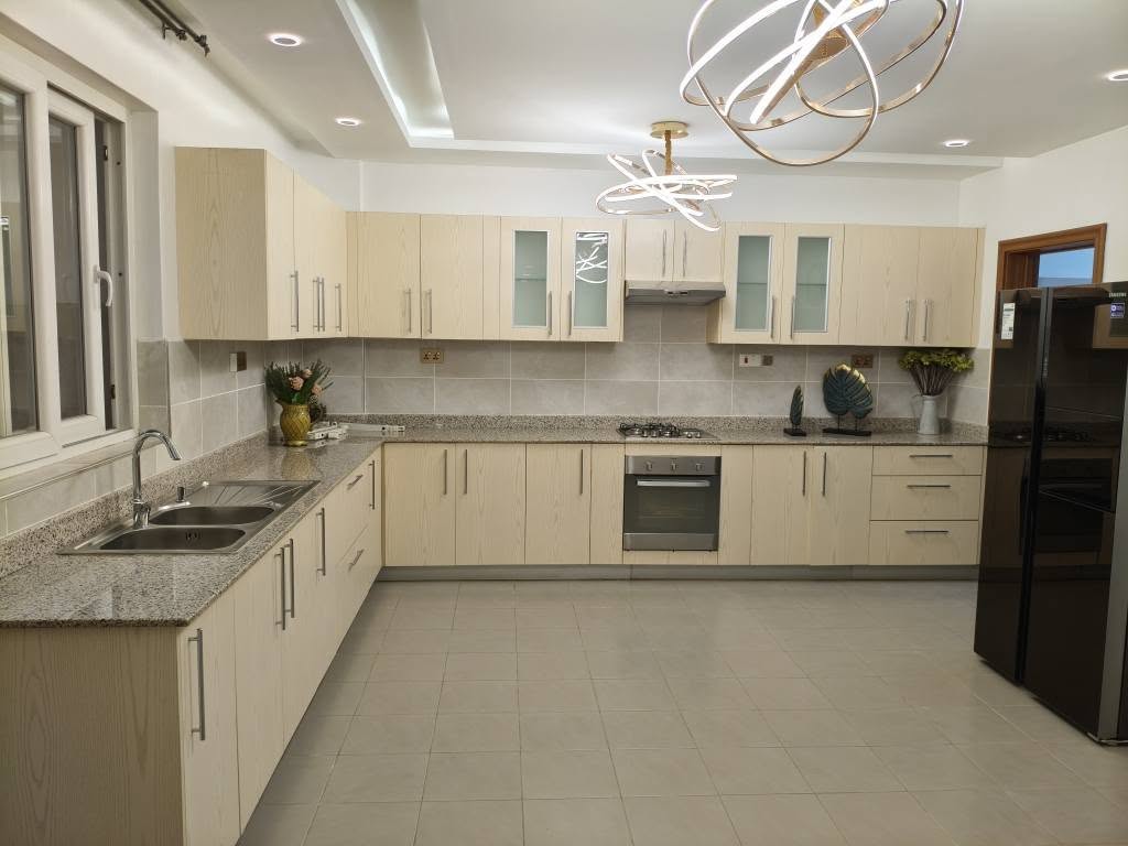 READY MODERN APARTMENTS IN SERENE WESTLANDS, NAIROBI 