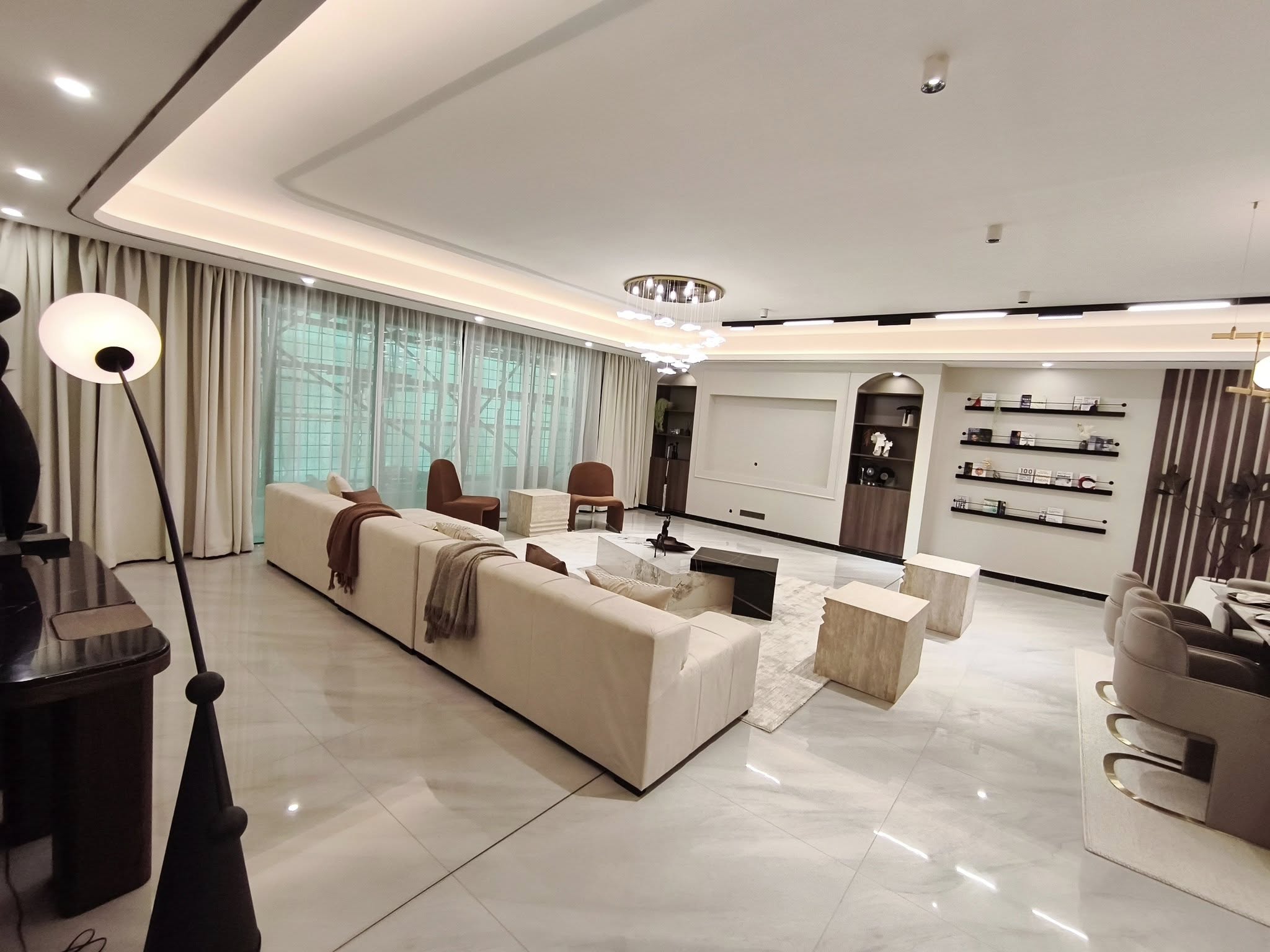 EXQUISITE 3, 4 & 5 BEDROOM APARTMENTS WITH DSQ FOR SALE IN KILELESHWA