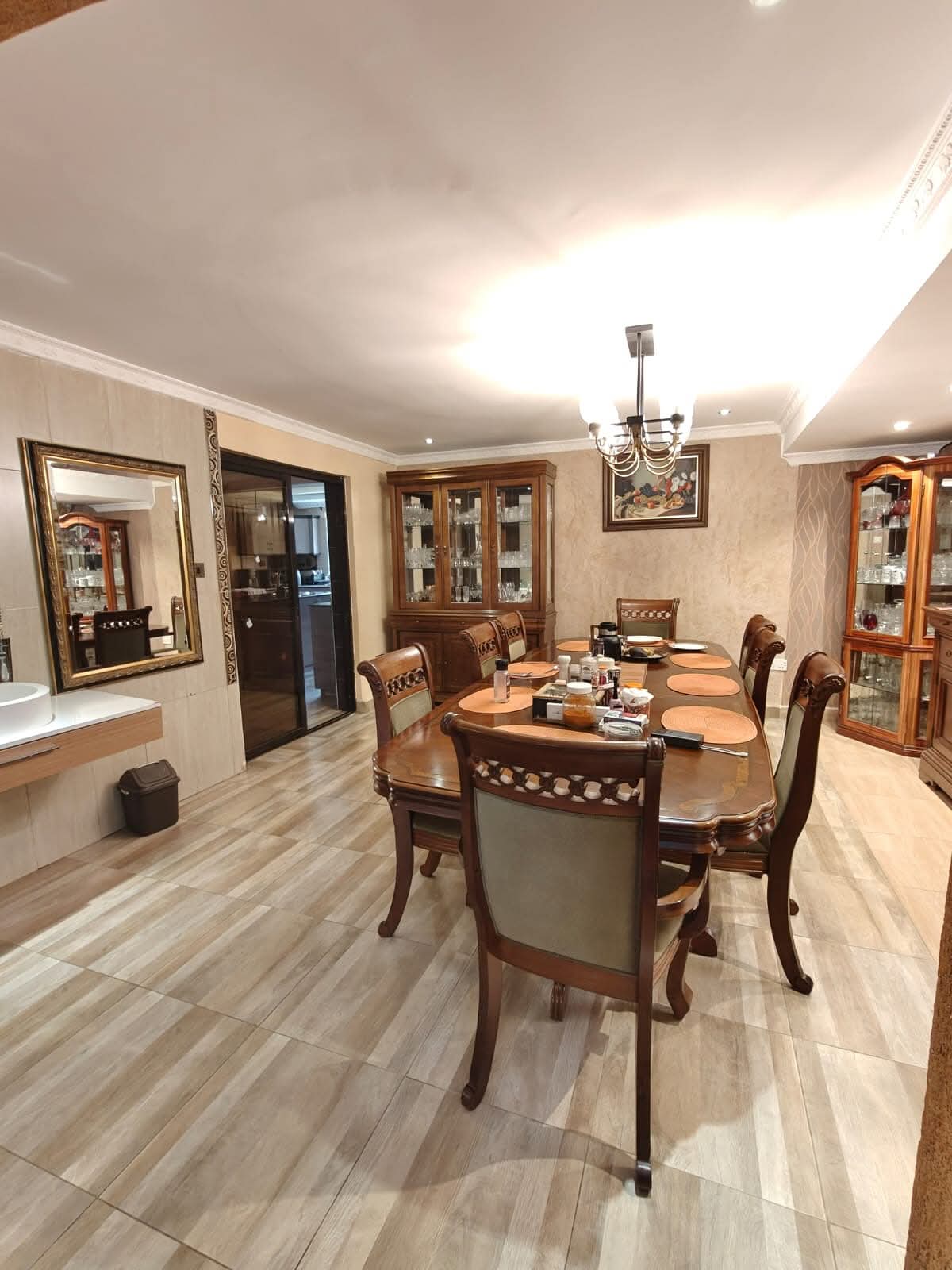 7-Bedroom Villa for Sale in Karen