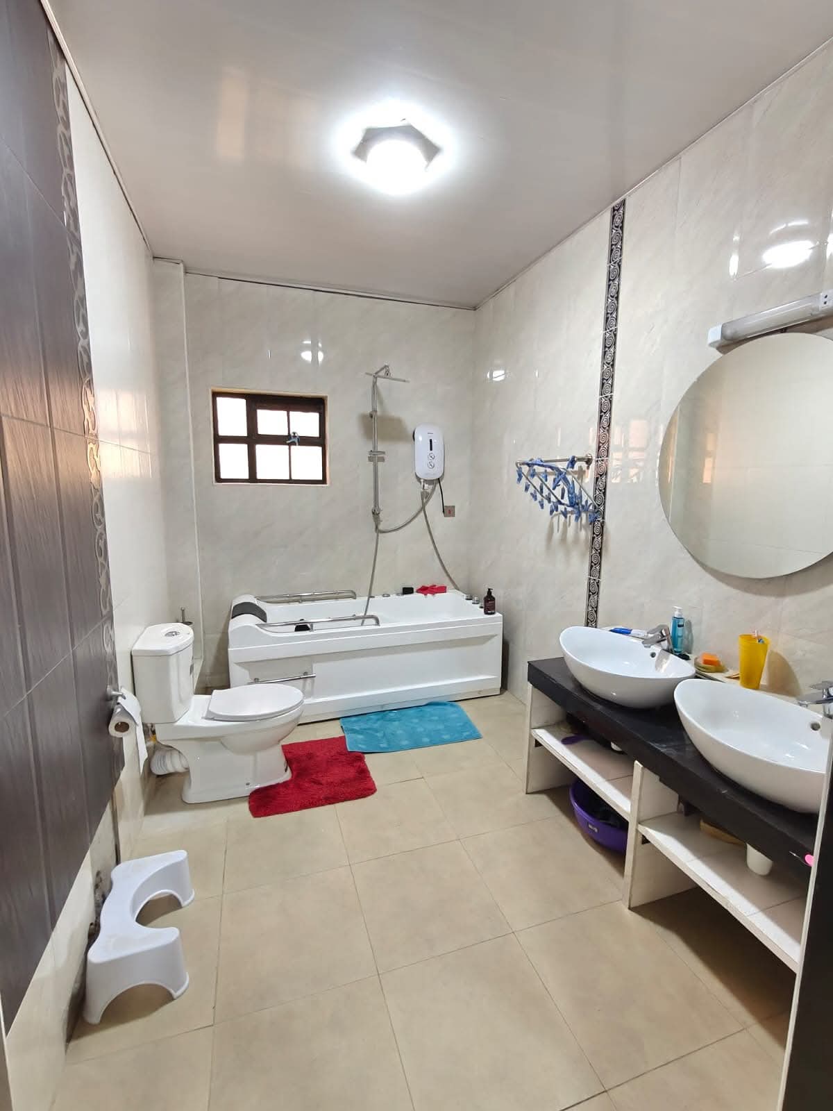 7-Bedroom Villa for Sale in Karen
