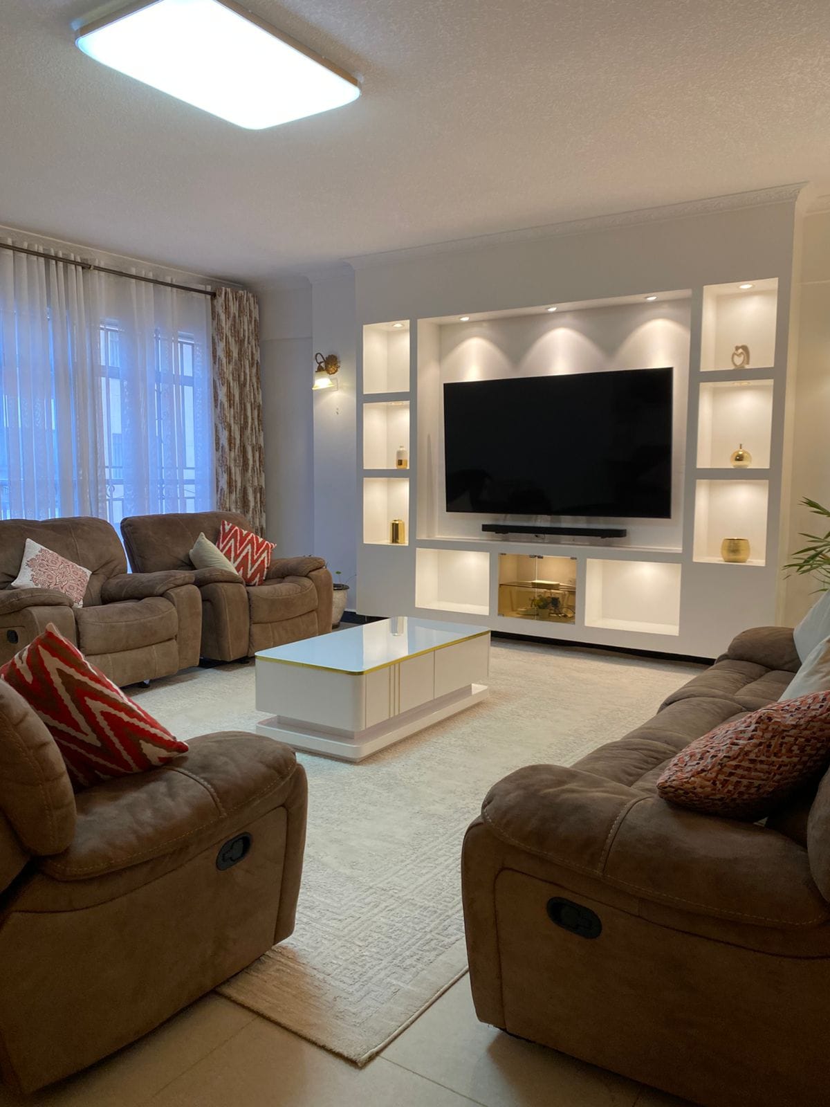 Furnished 3 Bedroom Apartment with DSQ for Rent in Kilimani Nairobi – Brics Apartment