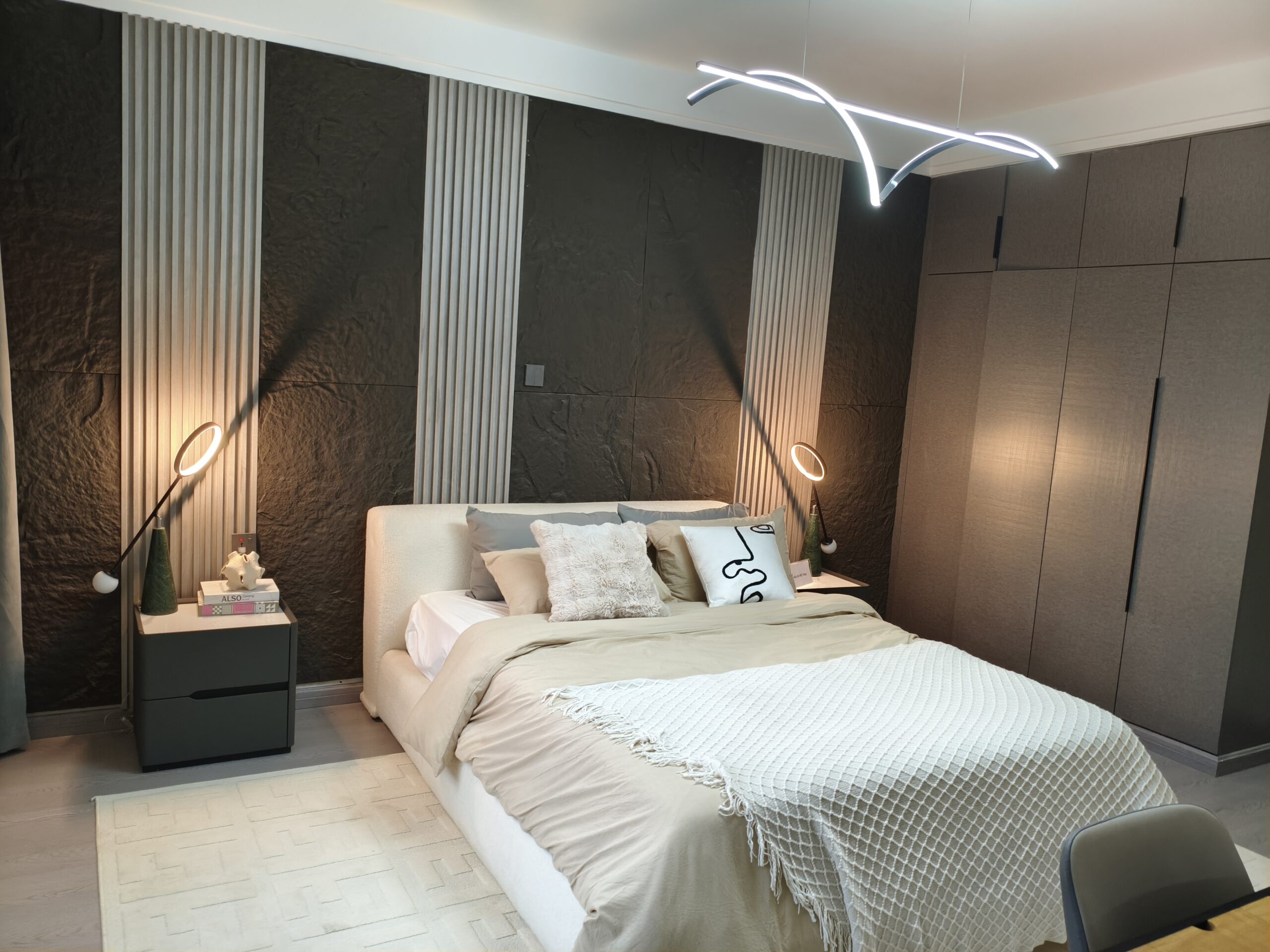 VENUS OAK – WORLD-CLASS 3 & 4 BEDROOM APARTMENTS WITH STUDY & DSQ IN KILELESHWA