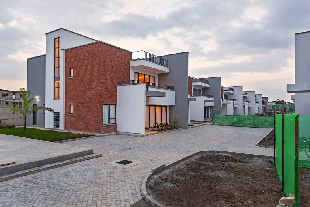 MARIGOLD II – 4 BEDROOM DUPLEX & TRIPLEX HOMES FOR SALE IN LANGATA