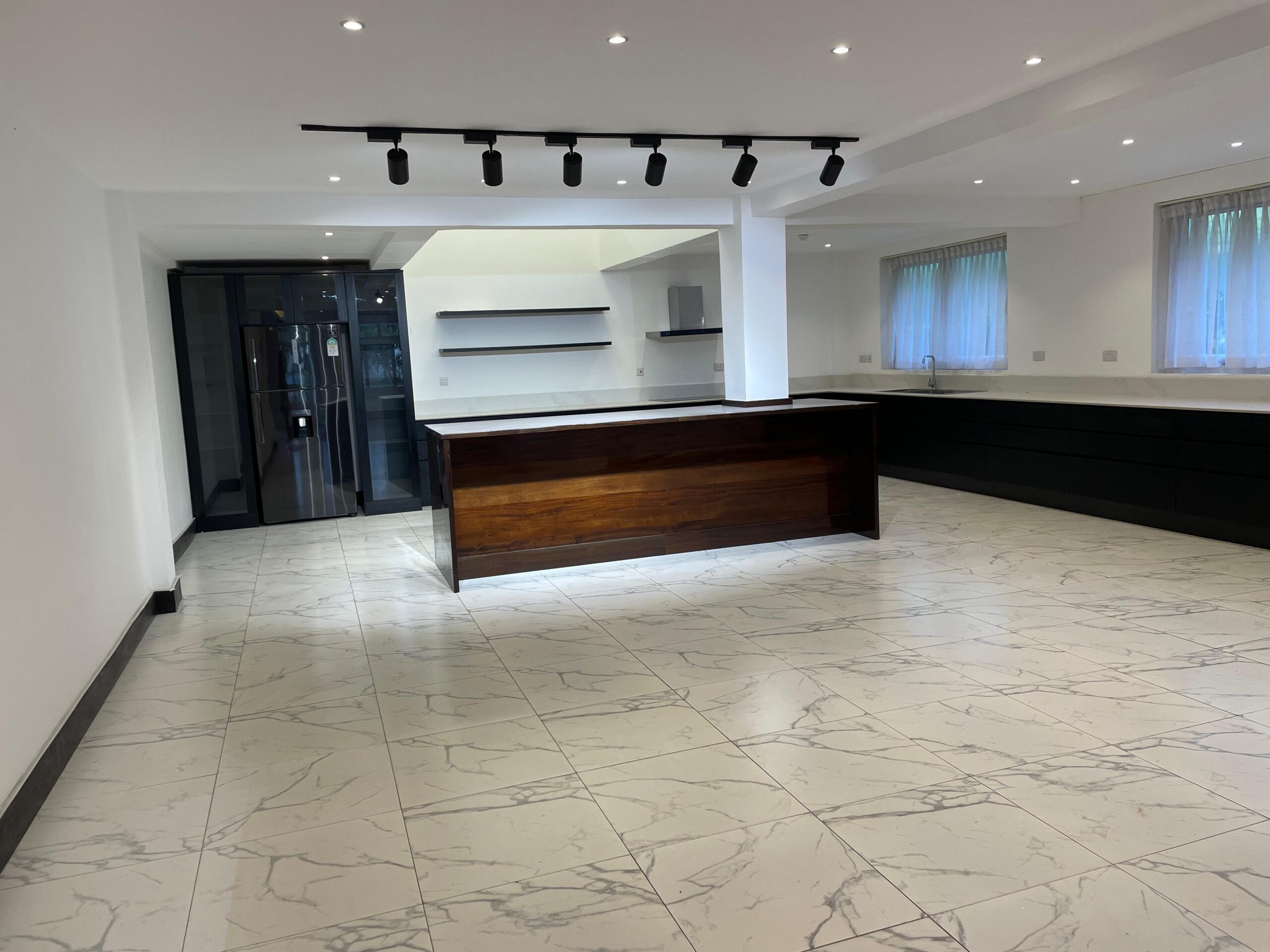 5 BEDROOM AMBASSADORIAL MANSION FOR RENT IN RUNDA | LUXURY HOME WITH POOL & GUEST WING