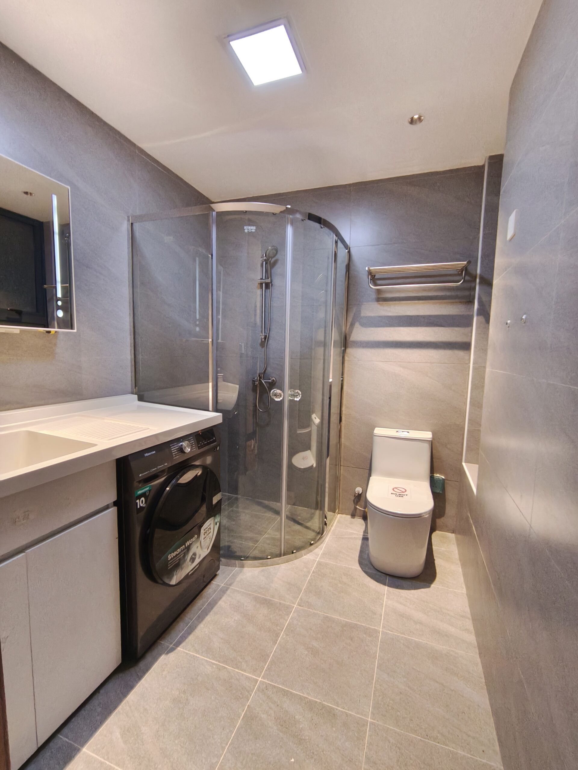 LUXURY 1 & 2 BEDROOM APARTMENTS WITH STUDY & DSQ FOR SALE IN WESTLANDS