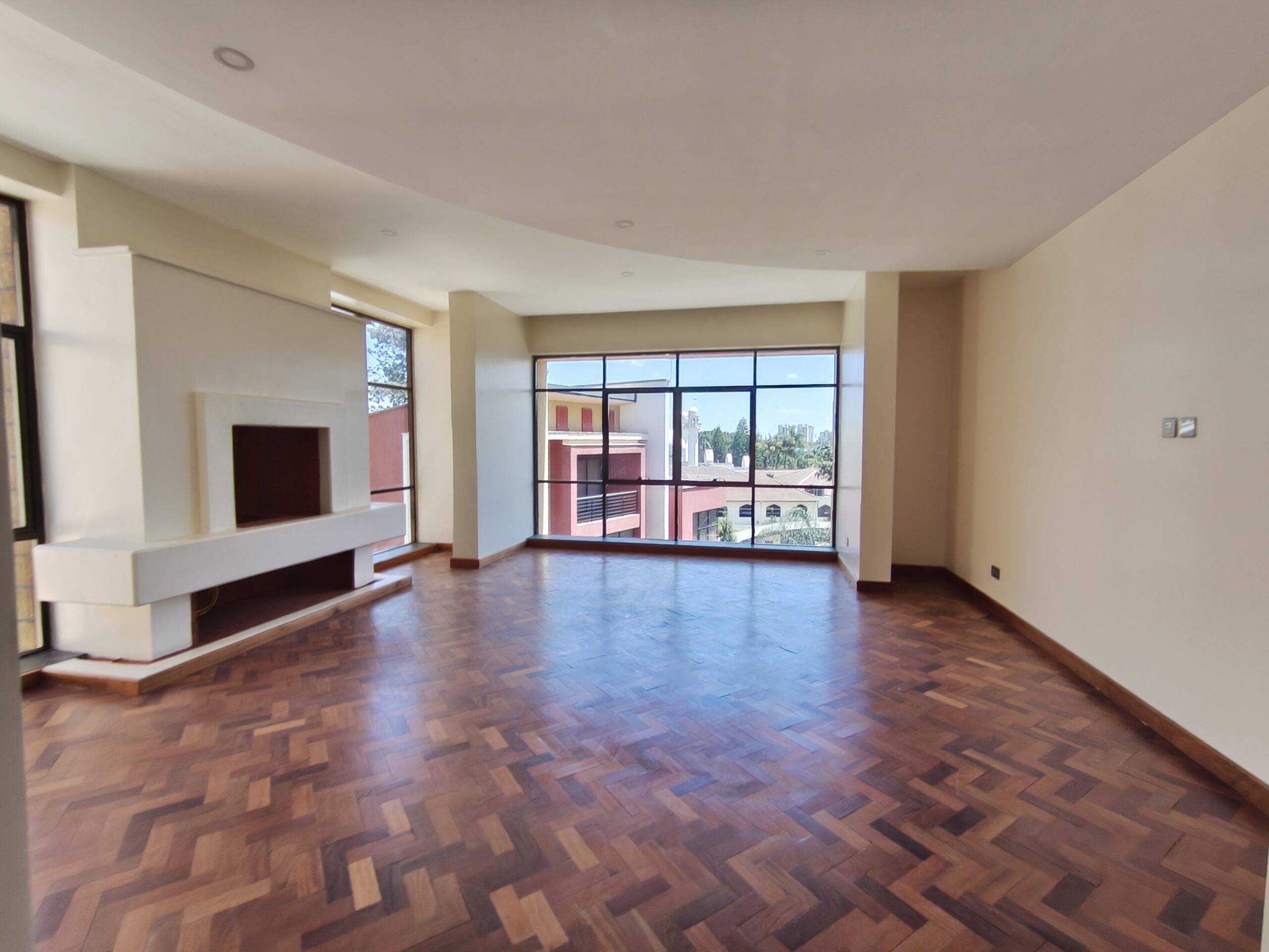 LAVINGTON LUXURY 5 BEDROOM TOWNHOUSE + DSQ & 4 CAR GARAGE FOR SALE