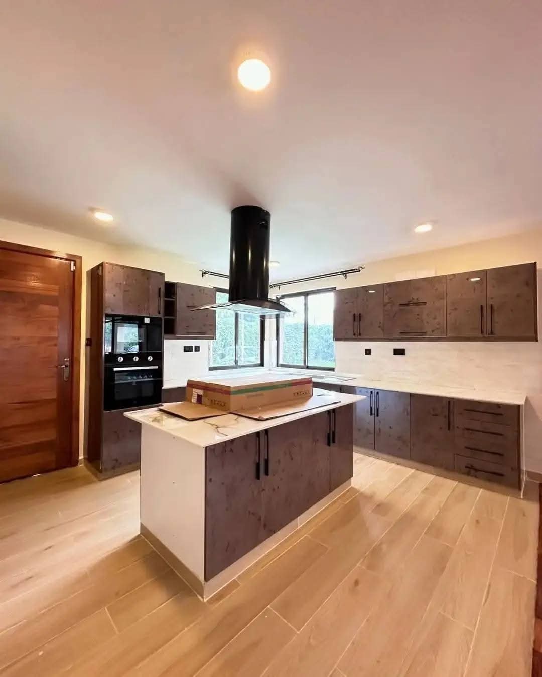 LUXURY RENTAL IN KAREN MODERN  4-BEDROOM HOME + DSQ