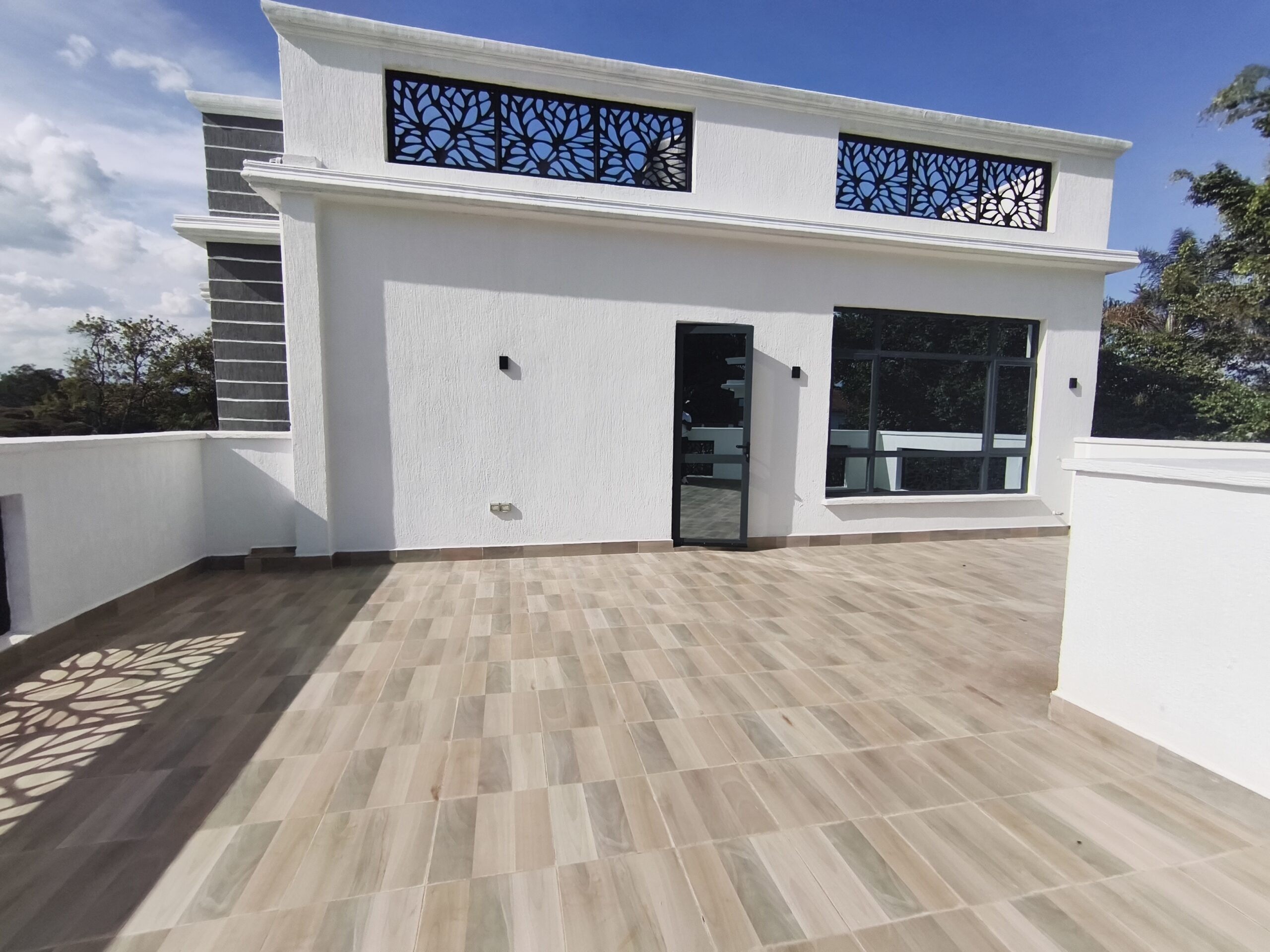 LUXURY VILLA FOR RENT IN LAVINGTON NAIROBI