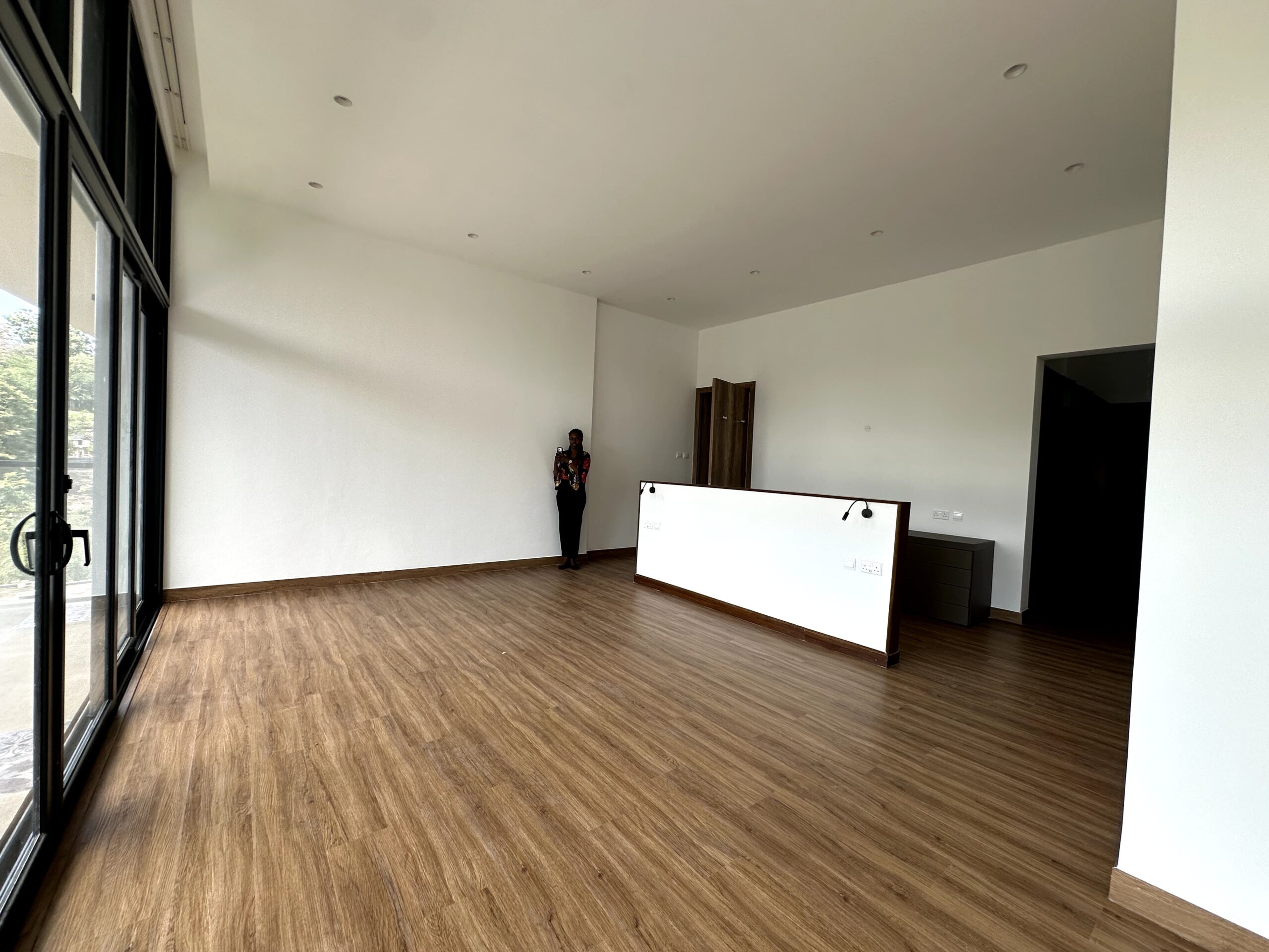 5 BEDROOM LUXURY VILLA FOR SALE IN NYARI CENTRAL NAIROBI