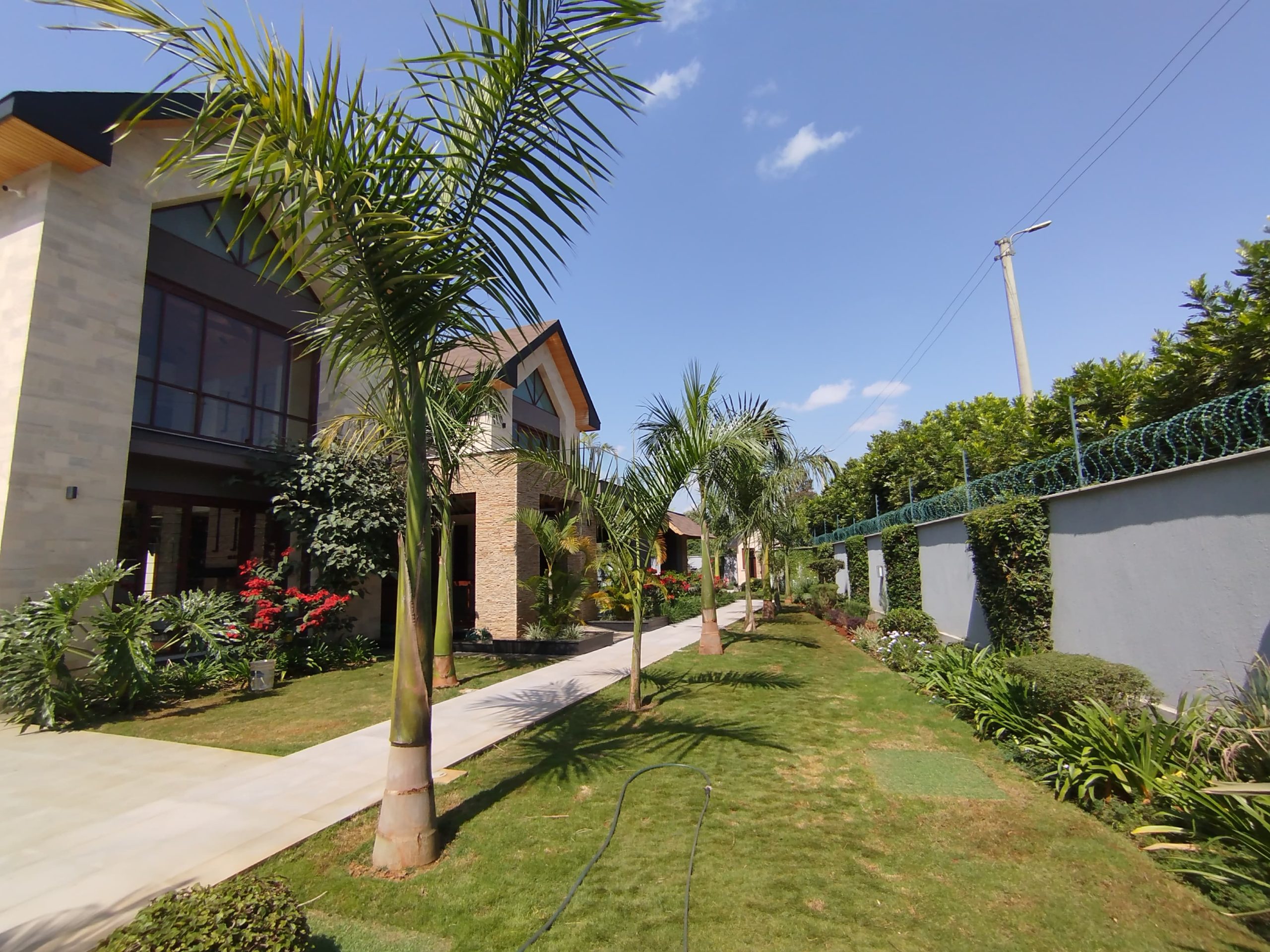 Luxury 4 Bedroom Mansion for Sale in Runda Nairobi Luxury 4 Bedroom Mansion for Sale in Runda Nairobi