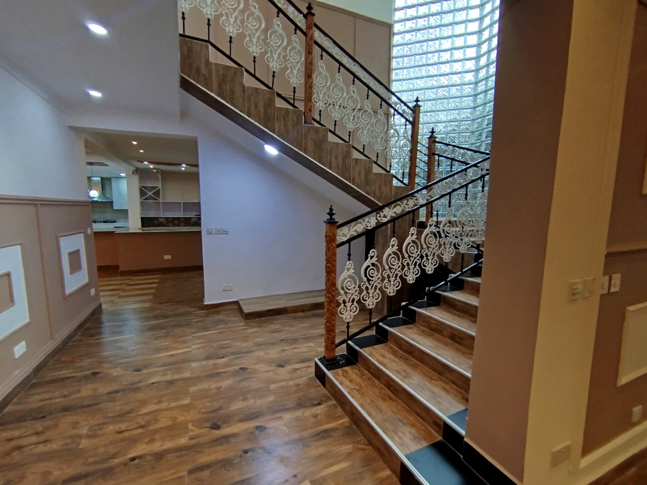 Luxury 6 Bedroom Mansion for Rent in Runda Nairobi – USD 7,500/Month