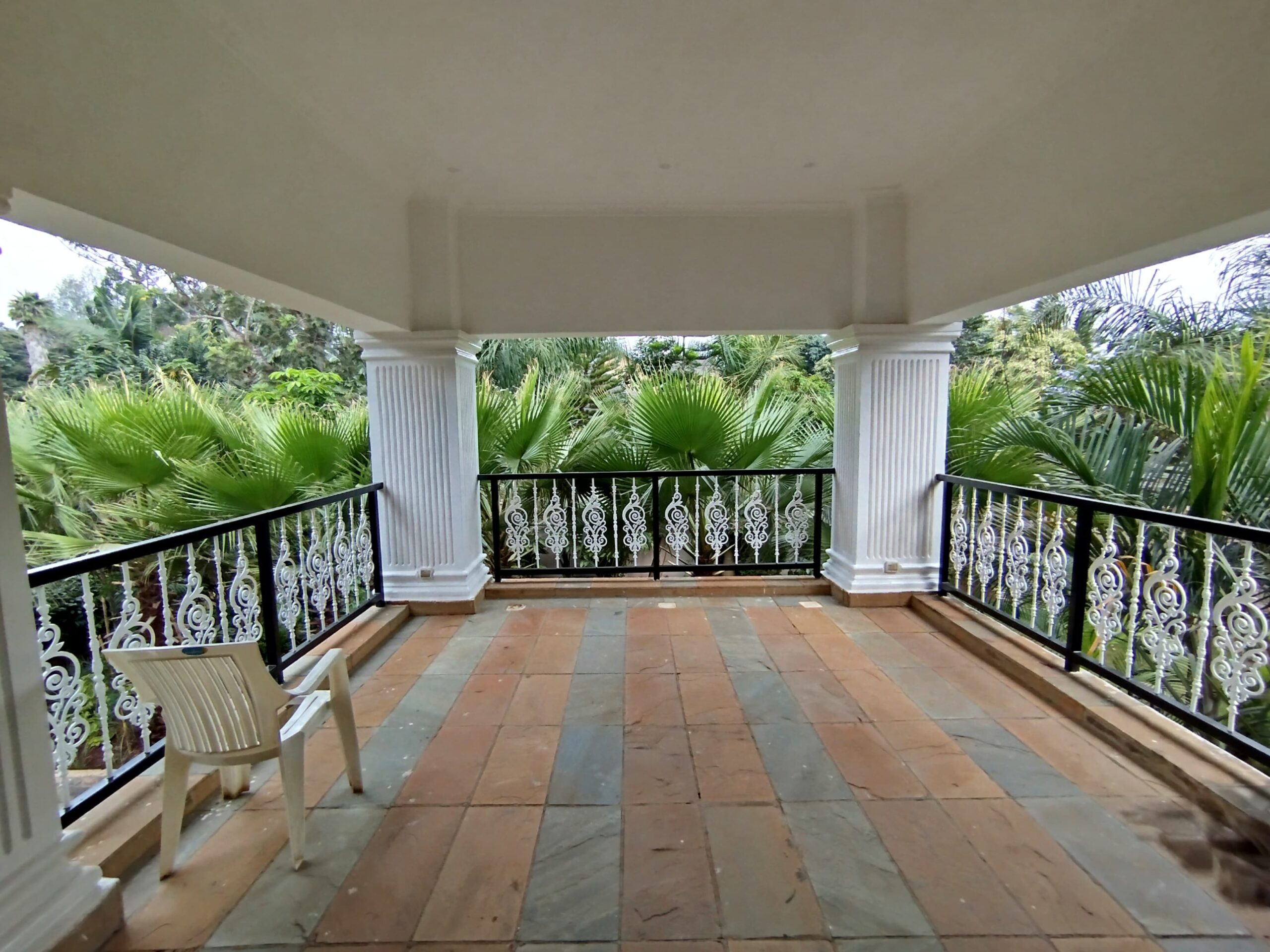 Luxury 6 Bedroom Mansion for Rent in Runda Nairobi – USD 7,500/Month
