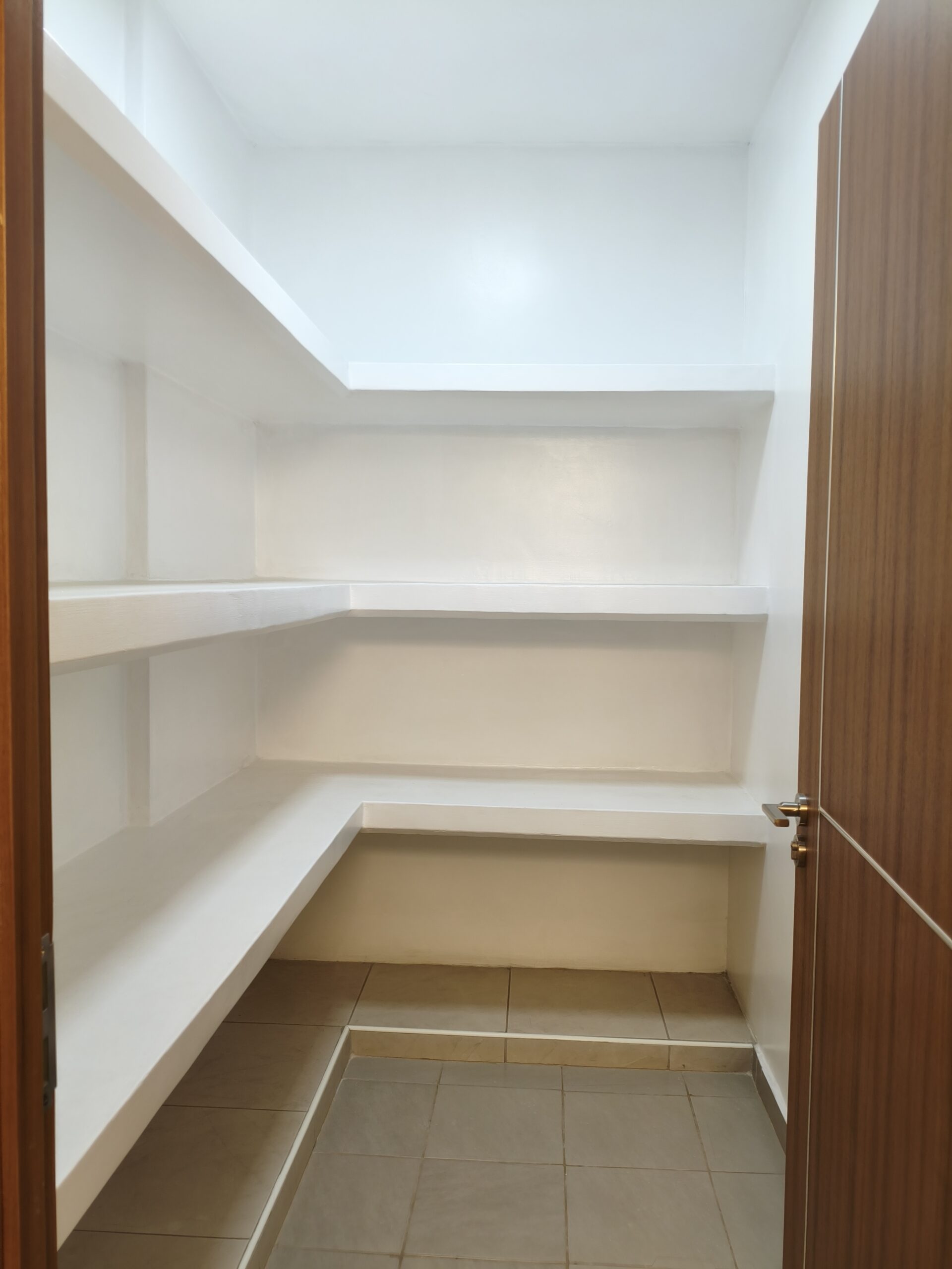 Luxury Studio, 1, 2 & 3 Bedroom + DSQ Apartments for Rent in Westlands, Nairobi Luxury Studio, 1, 2 & 3 Bedroom + DSQ Apartments for Rent in Westlands, Nairobi
