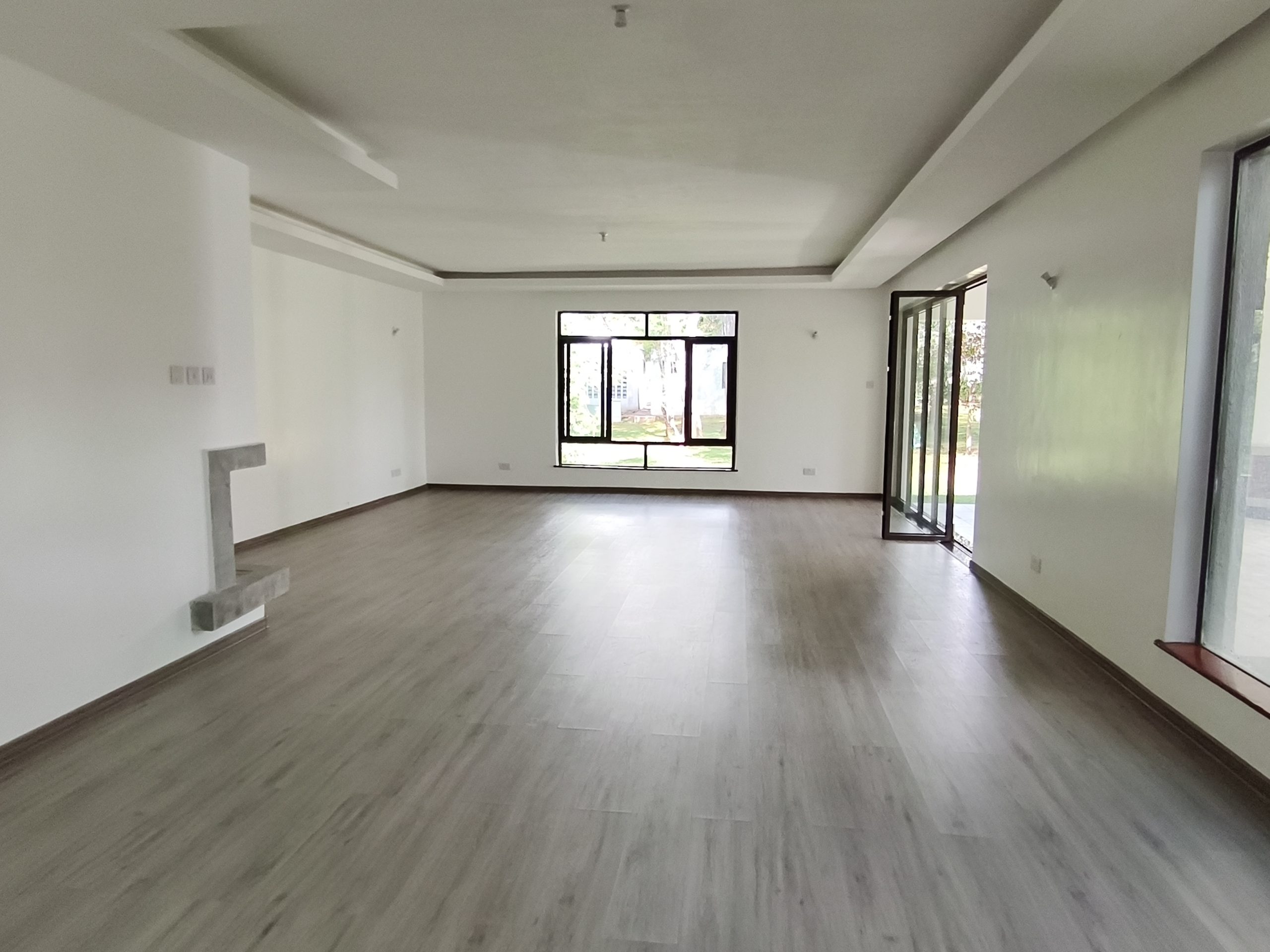 Luxury 5 Bedroom Villa for Rent in Karen Nairobi Luxury 5 Bedroom Villa for Rent in Karen Nairobi