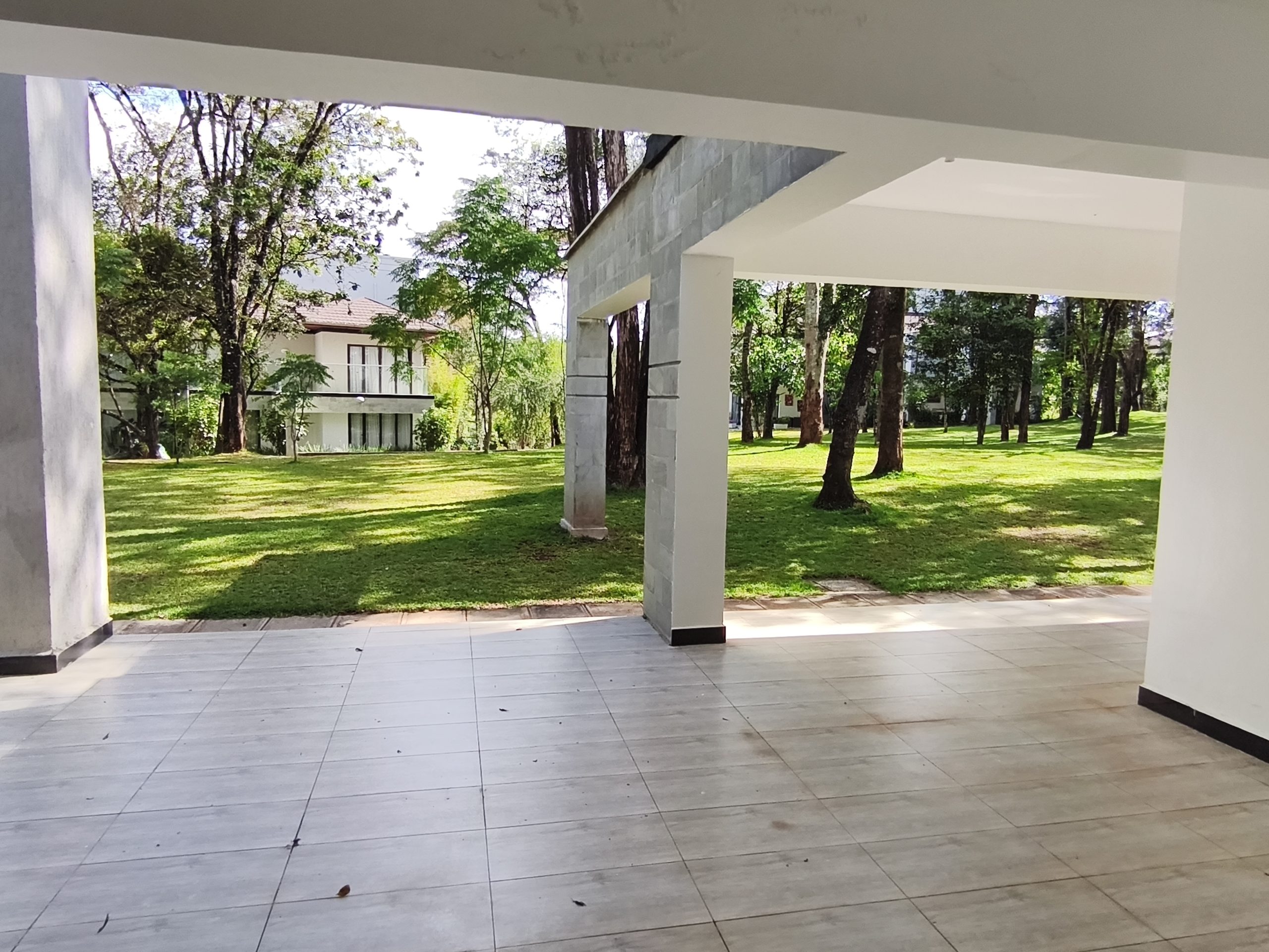 Luxury 5 Bedroom Villa for Rent in Karen Nairobi Luxury 5 Bedroom Villa for Rent in Karen Nairobi