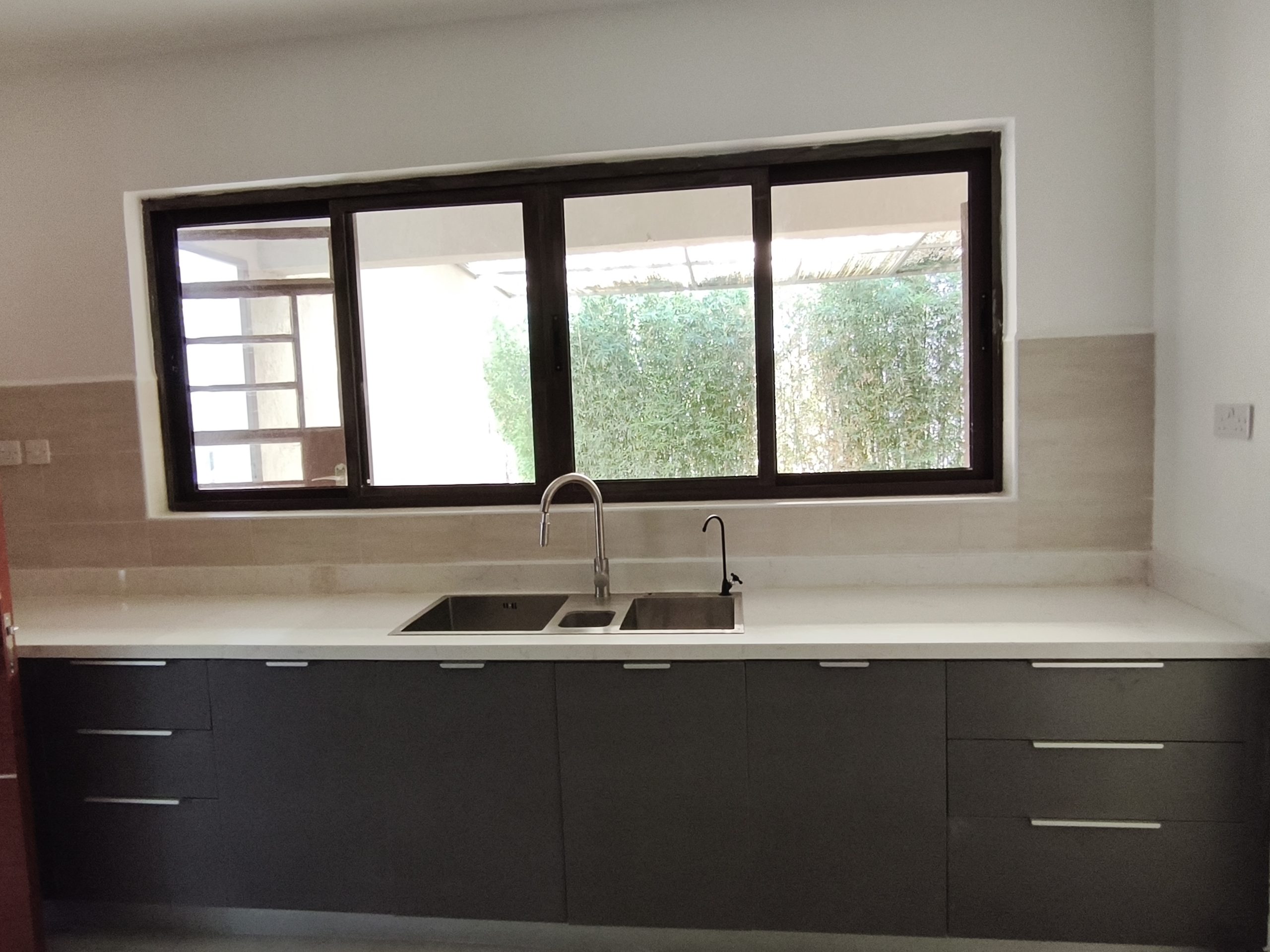 Luxury 5 Bedroom Villa for Rent in Karen Nairobi Luxury 5 Bedroom Villa for Rent in Karen Nairobi