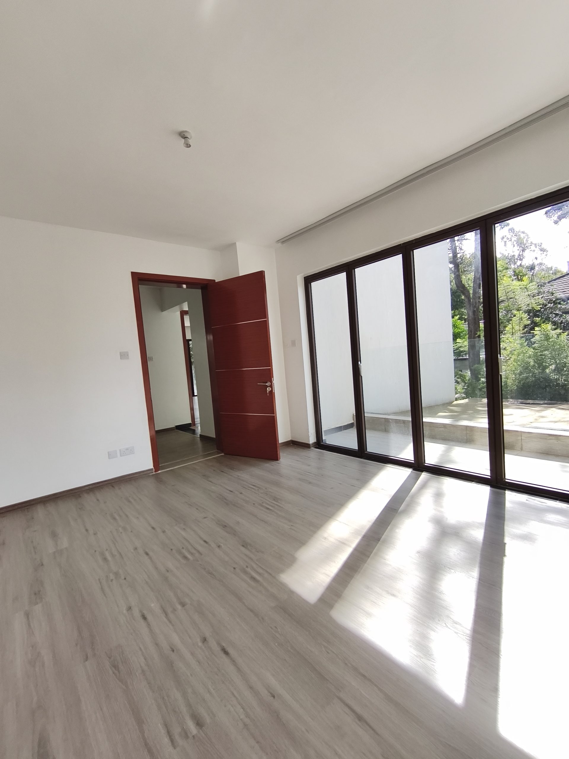 Luxury 5 Bedroom Villa for Rent in Karen Nairobi Luxury 5 Bedroom Villa for Rent in Karen Nairobi