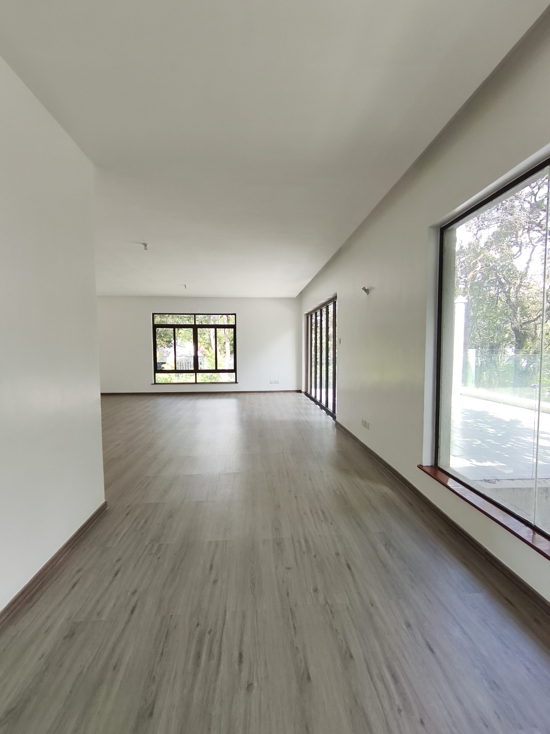 Luxury 5 Bedroom Villa for Rent in Karen Nairobi Luxury 5 Bedroom Villa for Rent in Karen Nairobi