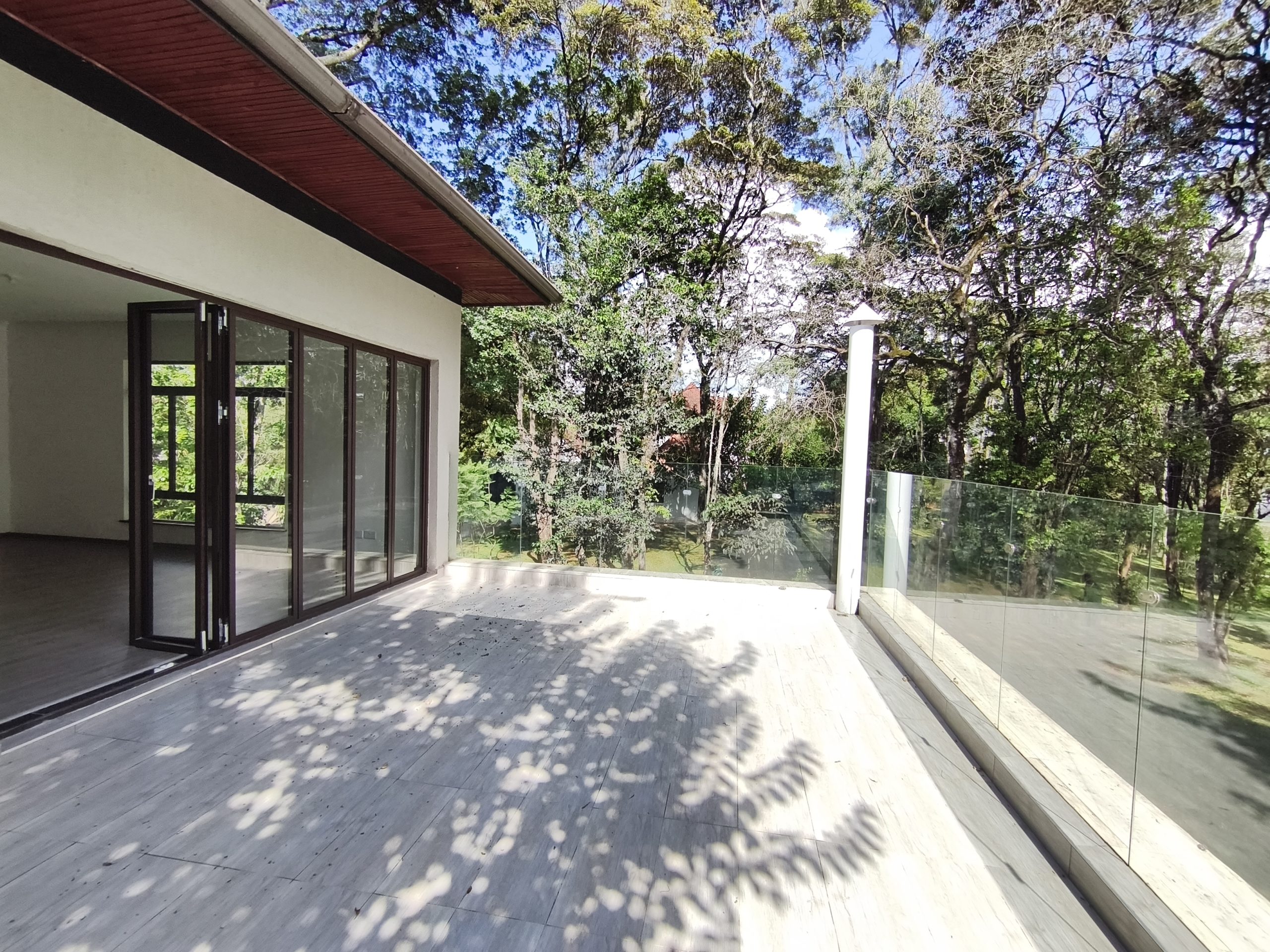 Luxury 5 Bedroom Villa for Rent in Karen Nairobi Luxury 5 Bedroom Villa for Rent in Karen Nairobi