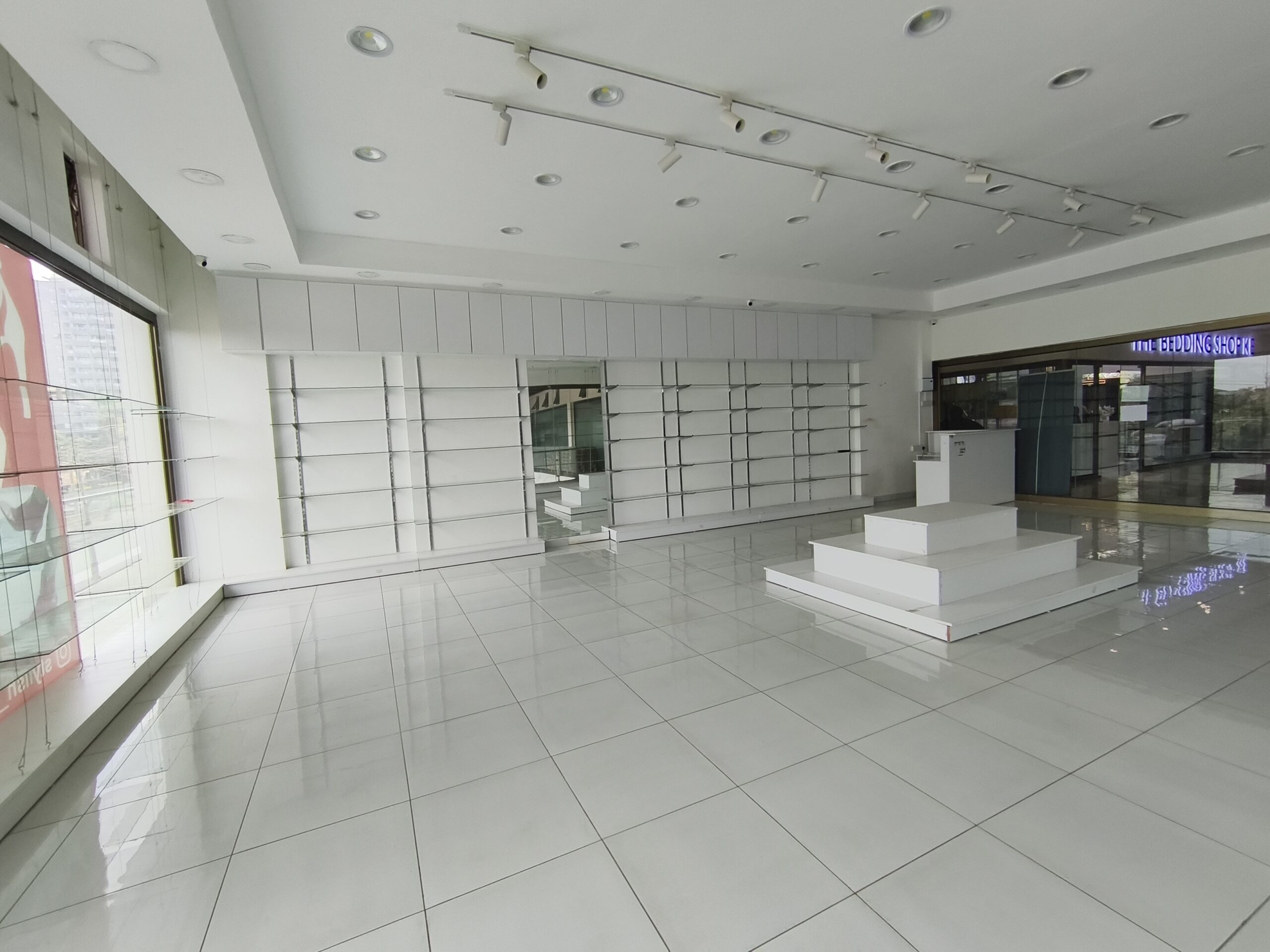 Commercial Space for Rent in Nairobi – Lana Plaza Oloitoktok Road From KES 175K/Month
