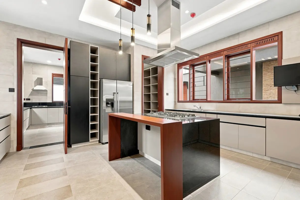 Luxury 4 Bedroom Mansion for Sale in Runda Nairobi Luxury 4 Bedroom Mansion for Sale in Runda Nairobi