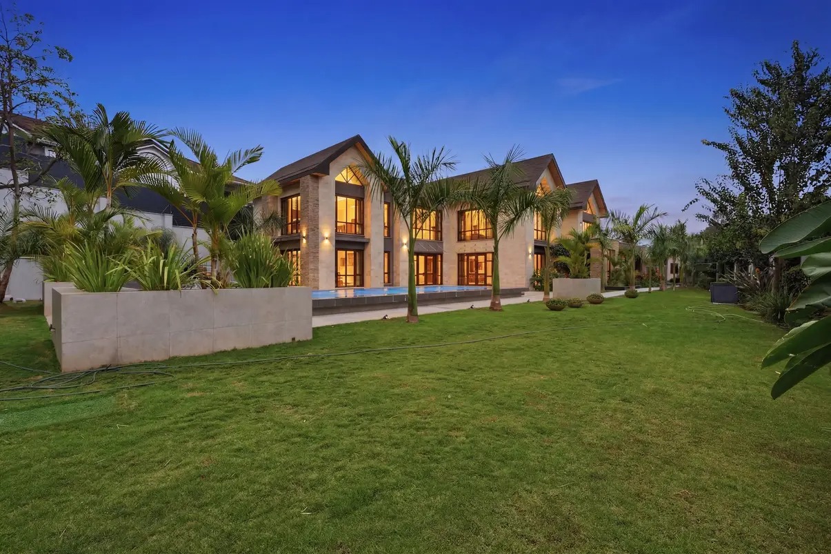 Luxury 4 Bedroom Mansion for Sale in Runda Nairobi Luxury 4 Bedroom Mansion for Sale in Runda Nairobi