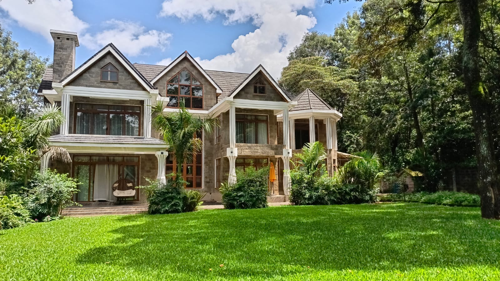 5 Bedroom Furnished Mansion for Rent in Karen Nairobi with DSQ