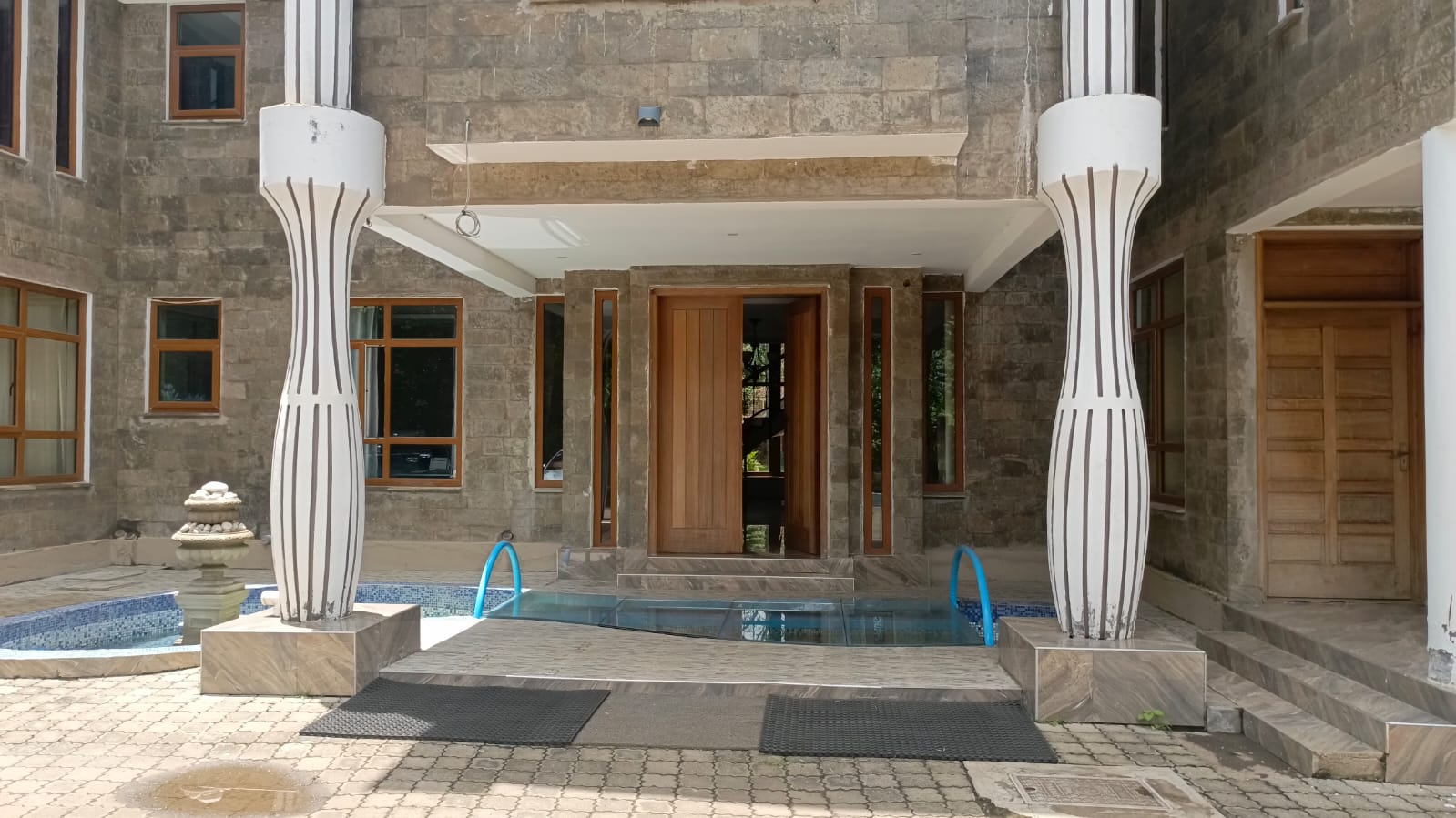 5 Bedroom Furnished Mansion for Rent in Karen Nairobi with DSQ