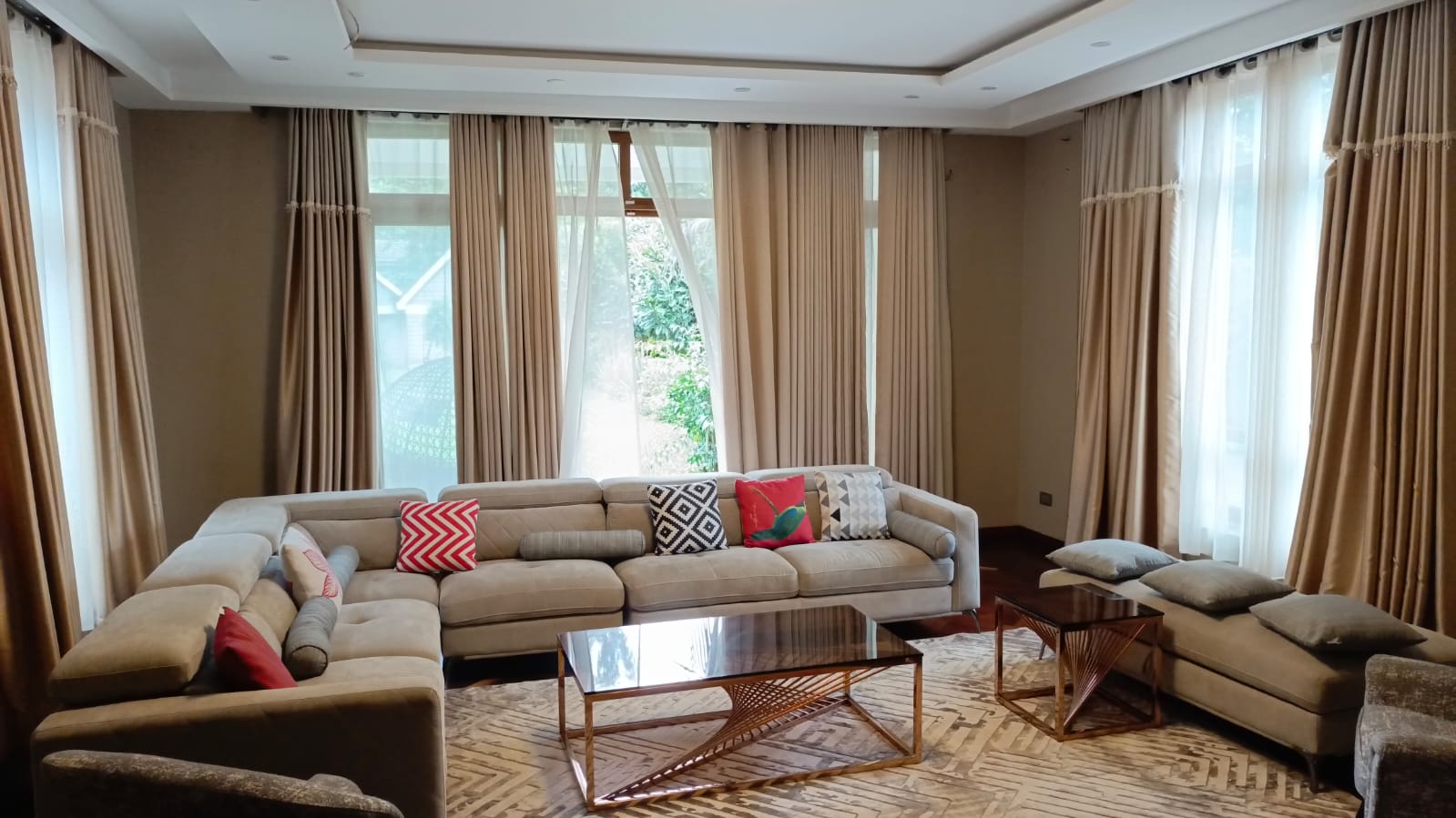 5 Bedroom Furnished Mansion for Rent in Karen Nairobi with DSQ