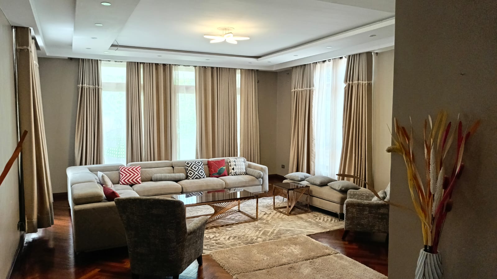 5 Bedroom Furnished Mansion for Rent in Karen Nairobi with DSQ