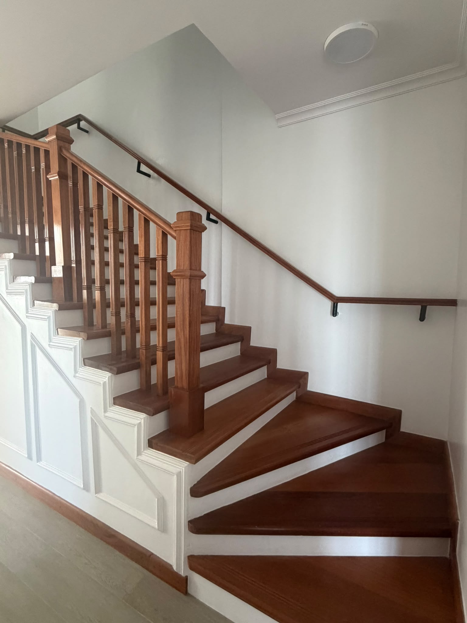 Exquisite 5 Bedroom Duplex Apartment + DSQ for Sale in Kilimani Nairobi – KES 39M