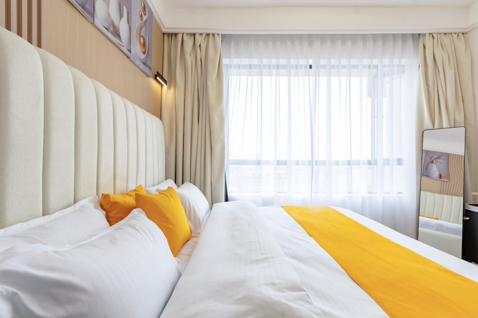 1 Bedroom Furnished Apartment for Rent in Kilimani Nairobi From KES 7,000/Day