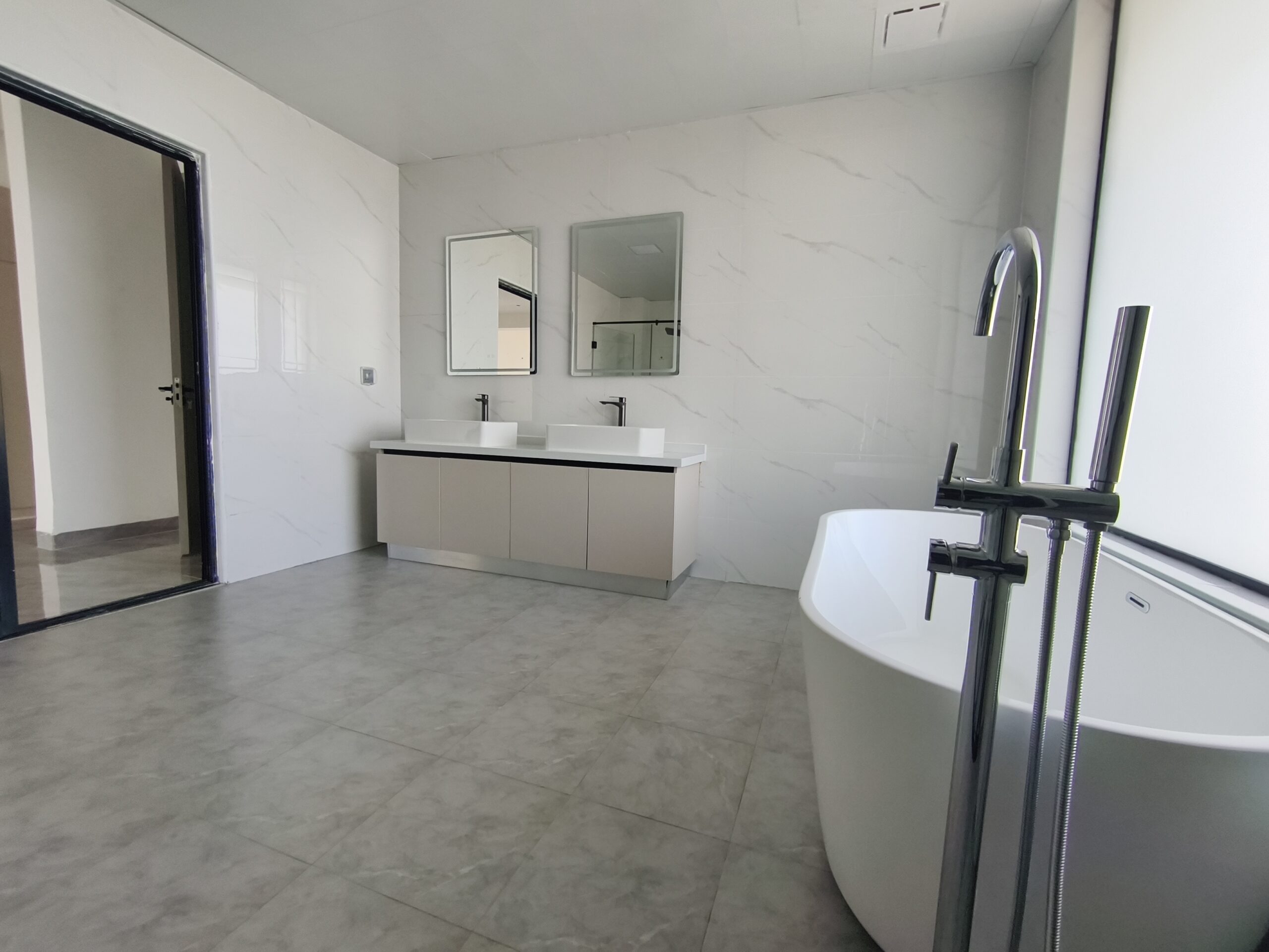 5 Bedroom + DSQ Duplex Penthouses for Sale in Kileleshwa, Nairobi From KES 38M 5 Bedroom + DSQ Duplex Penthouses for Sale in Kileleshwa, Nairobi From KES 38M