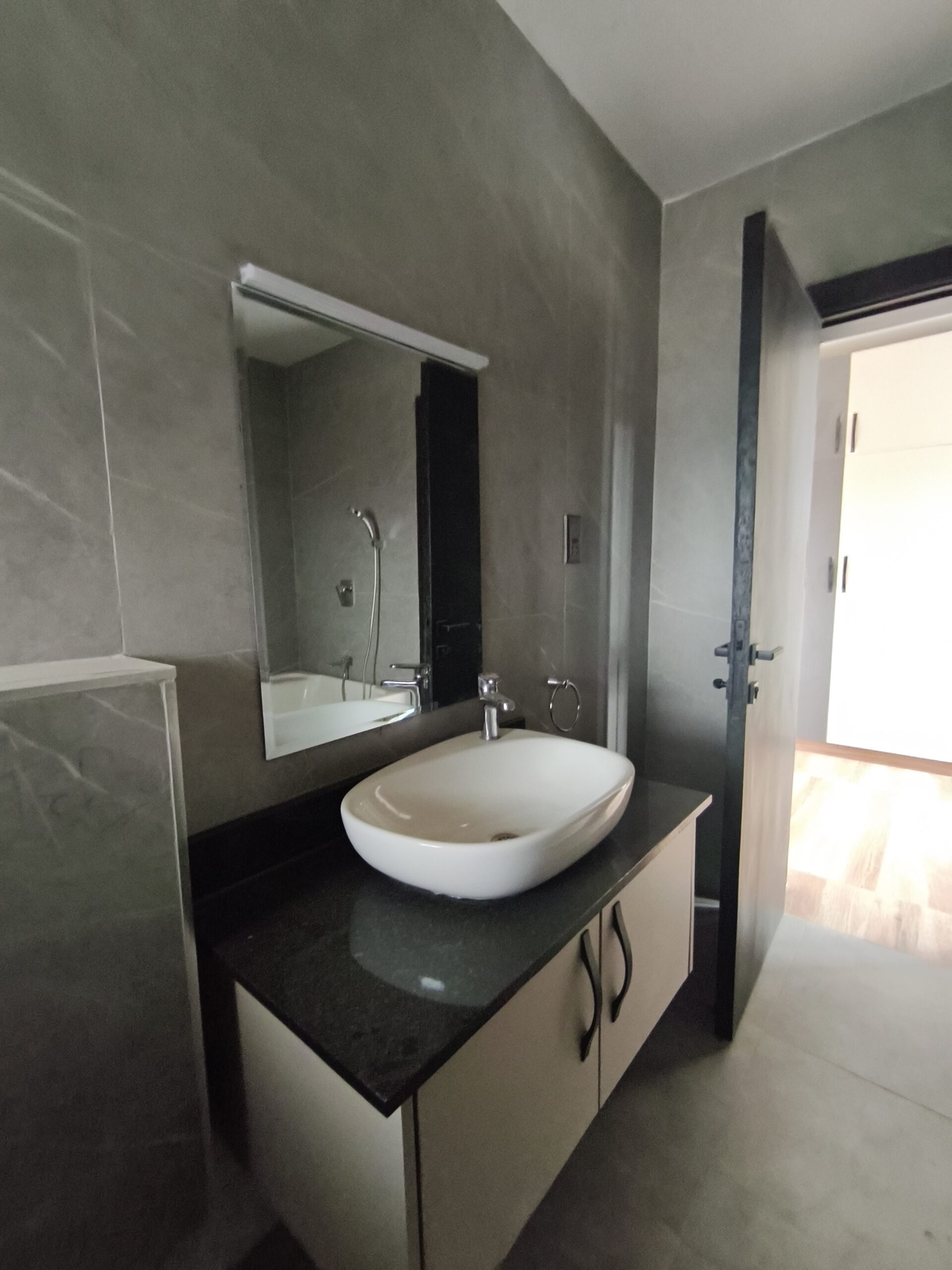Executive 3 Bedroom All En-Suite Apartment + DSQ for Rent in Kileleshwa, Nairobi Executive 3 Bedroom All En-Suite Apartment + DSQ for Rent in Kileleshwa, Nairobi